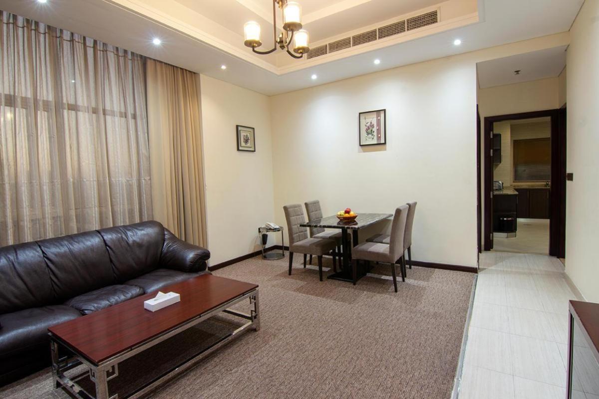 Better Living Apartment Dubai Exterior foto